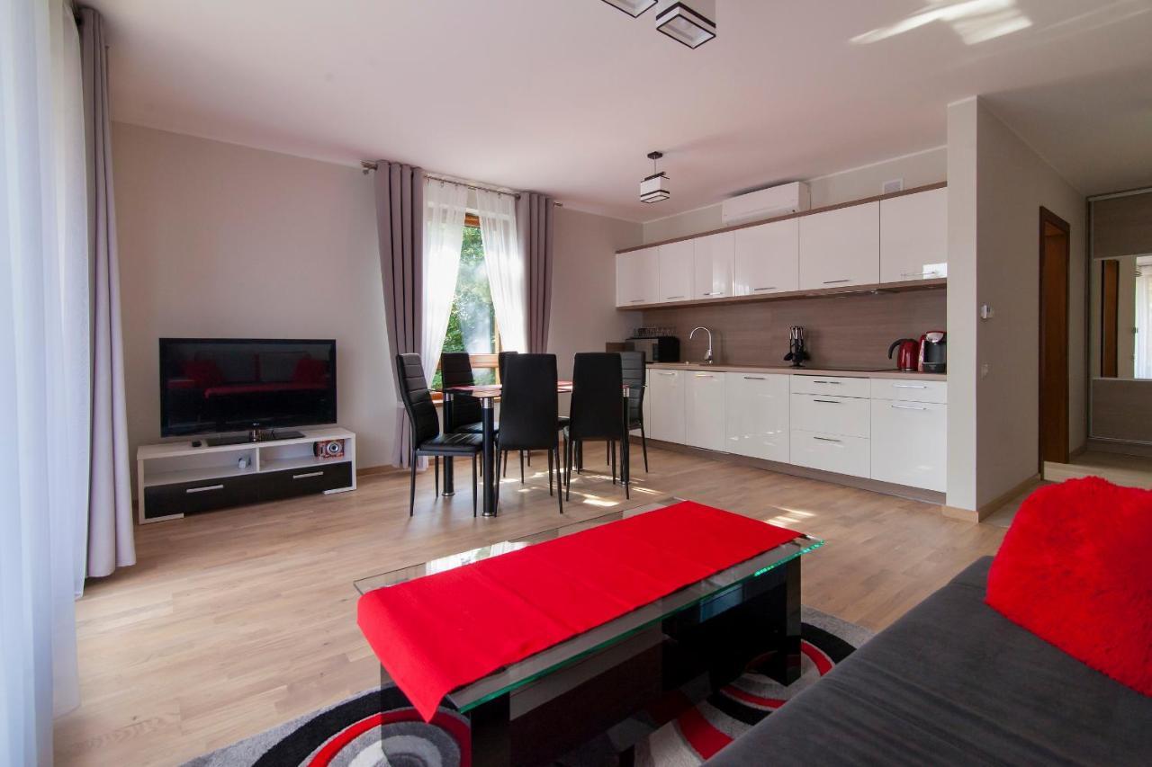 Mi Casa Holidays Rezydencja Park Rodzinna II 미엘노 외부 사진
