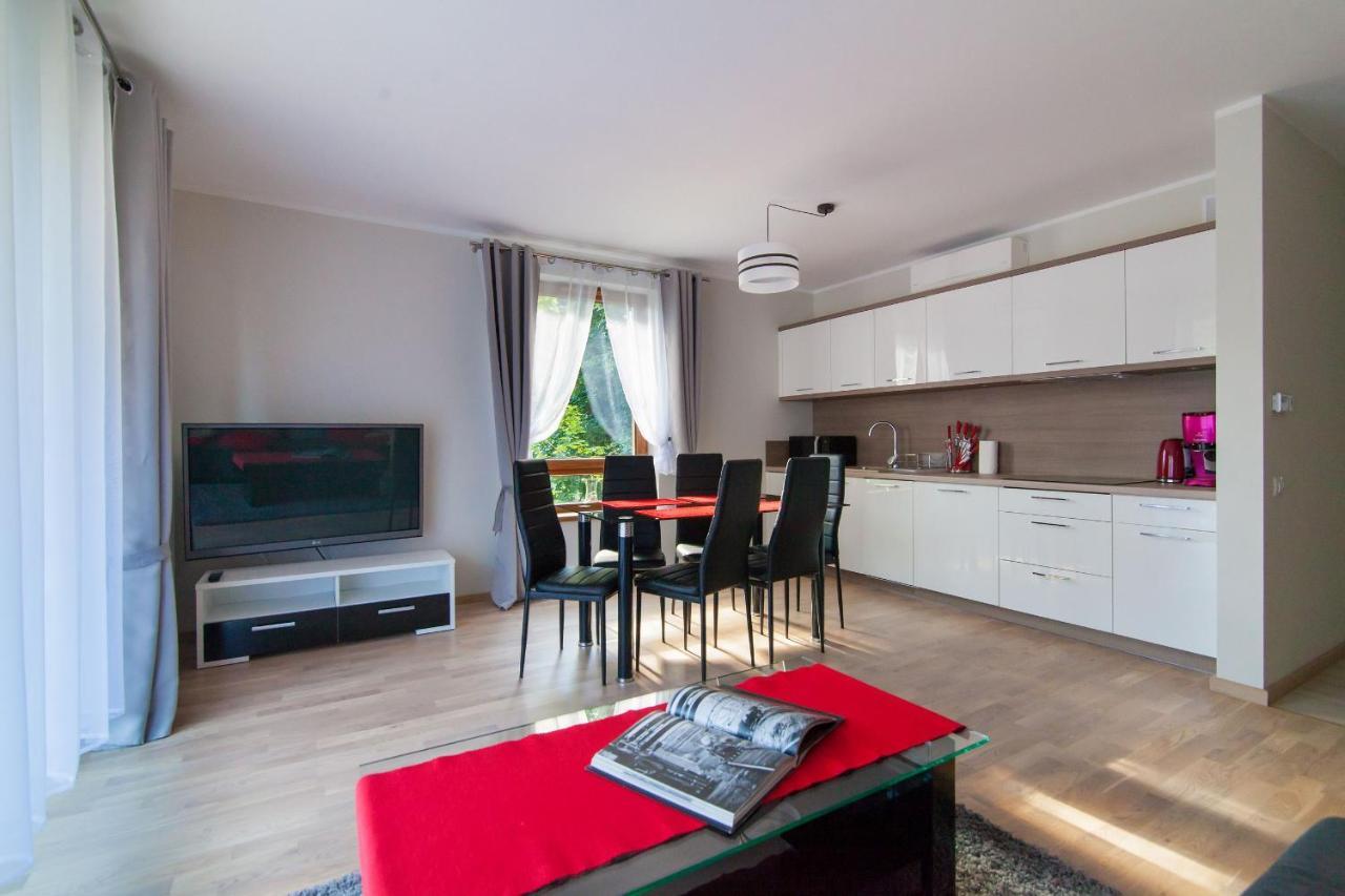 Mi Casa Holidays Rezydencja Park Rodzinna II 미엘노 외부 사진