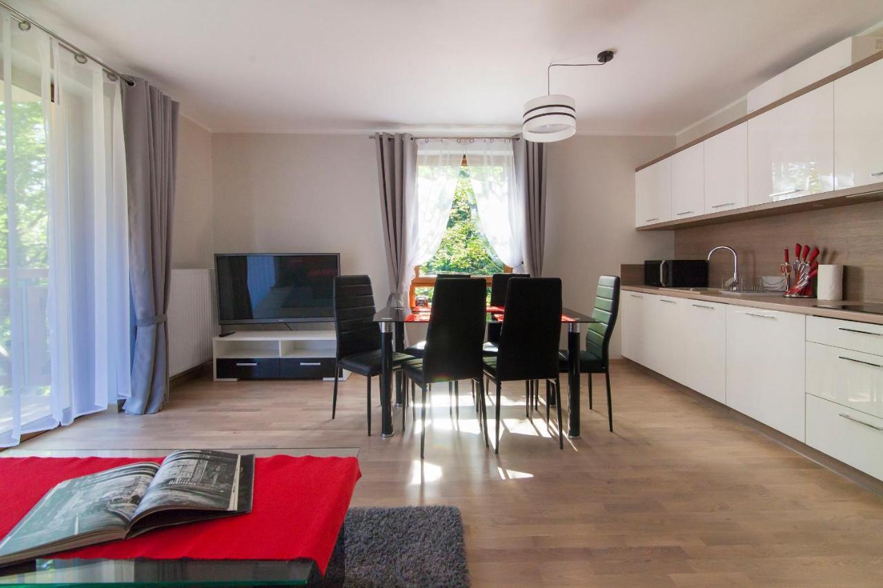 Mi Casa Holidays Rezydencja Park Rodzinna II 미엘노 외부 사진